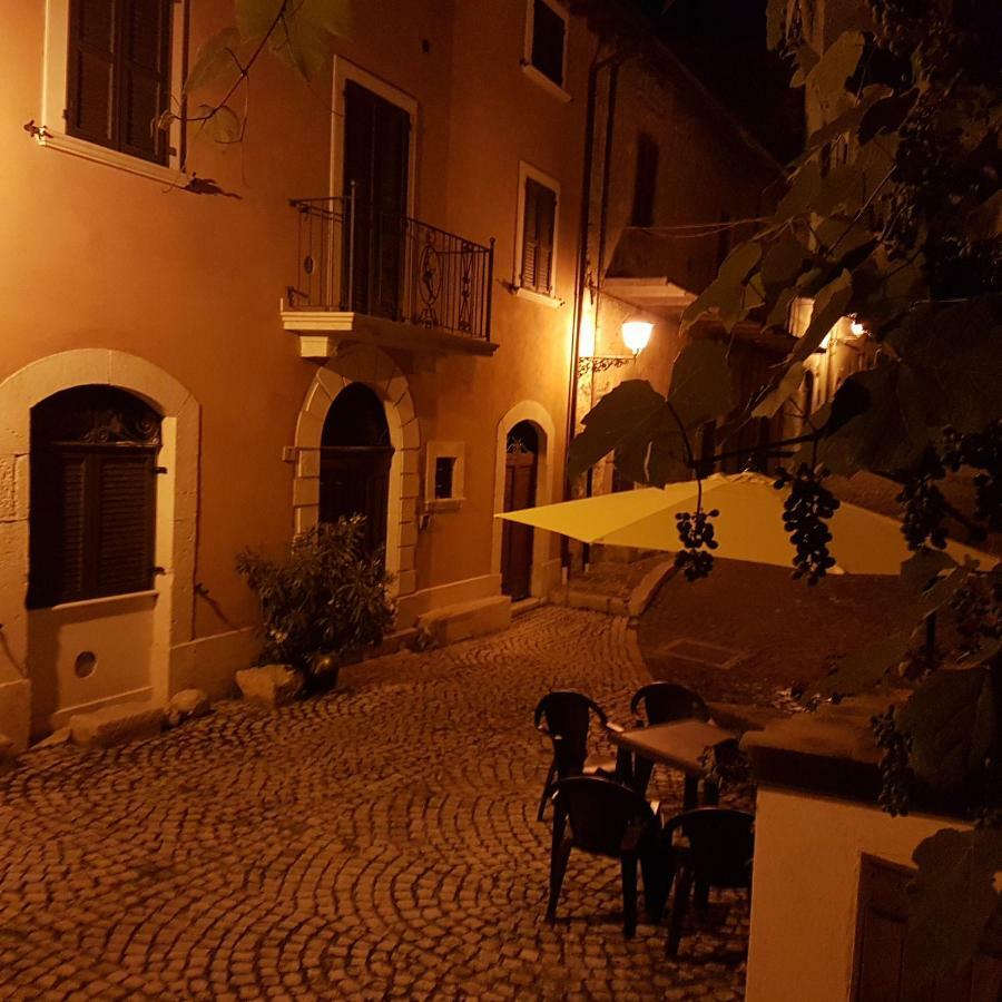 Scaccia Pensieri Villa Cerchio Exterior photo