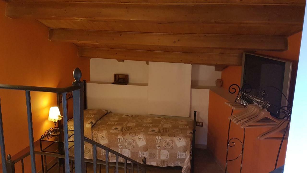 Scaccia Pensieri Villa Cerchio Exterior photo